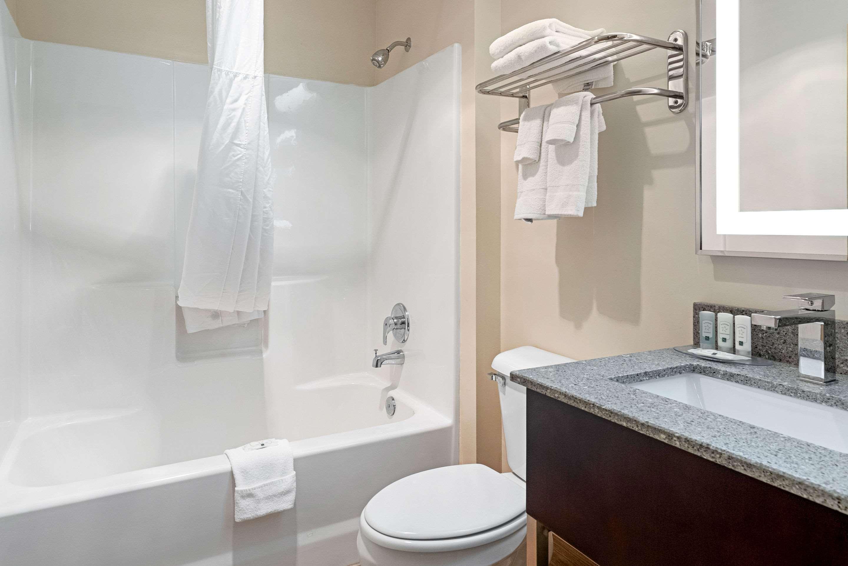 Quality Inn & Suites Robbinsville Εξωτερικό φωτογραφία