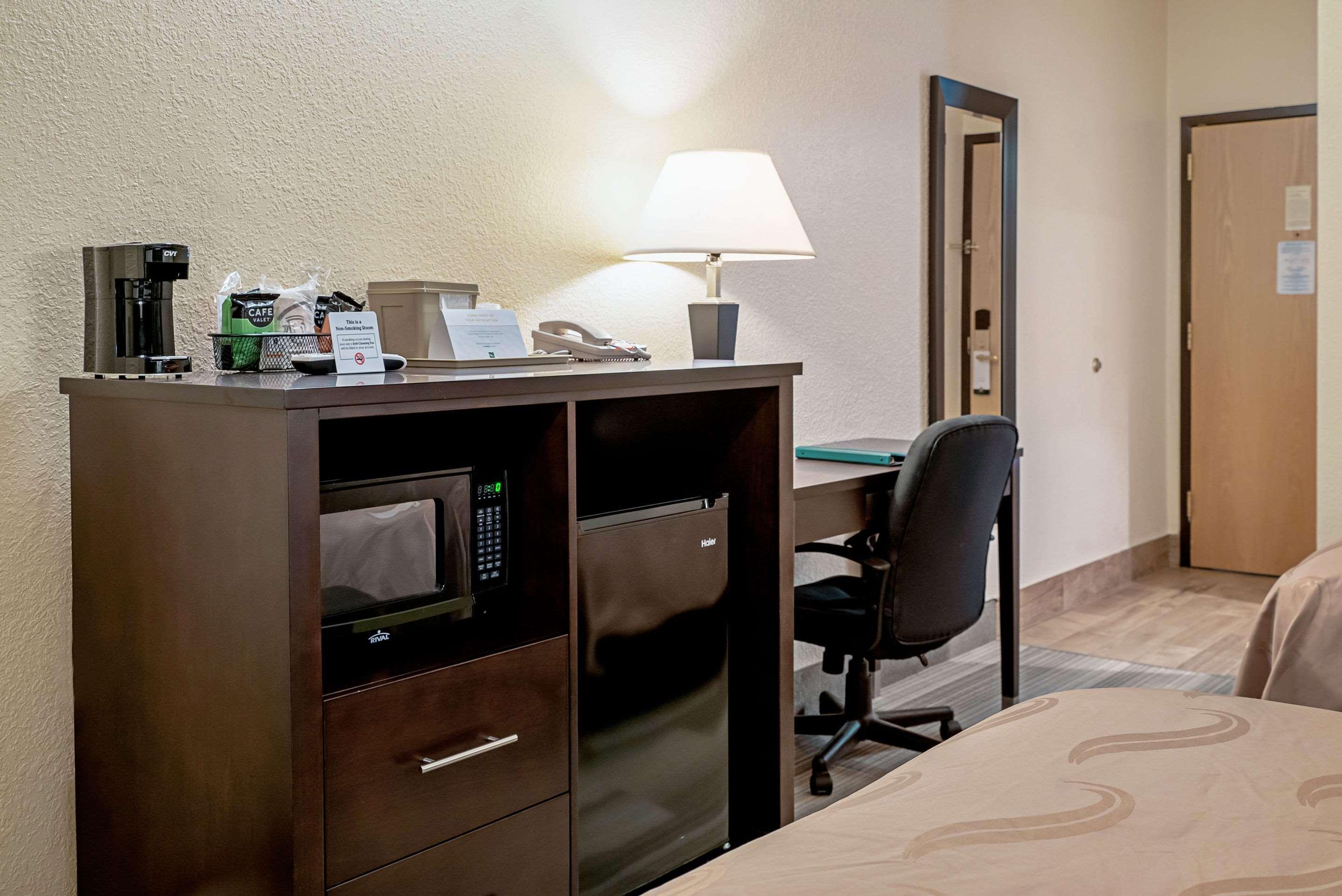 Quality Inn & Suites Robbinsville Εξωτερικό φωτογραφία