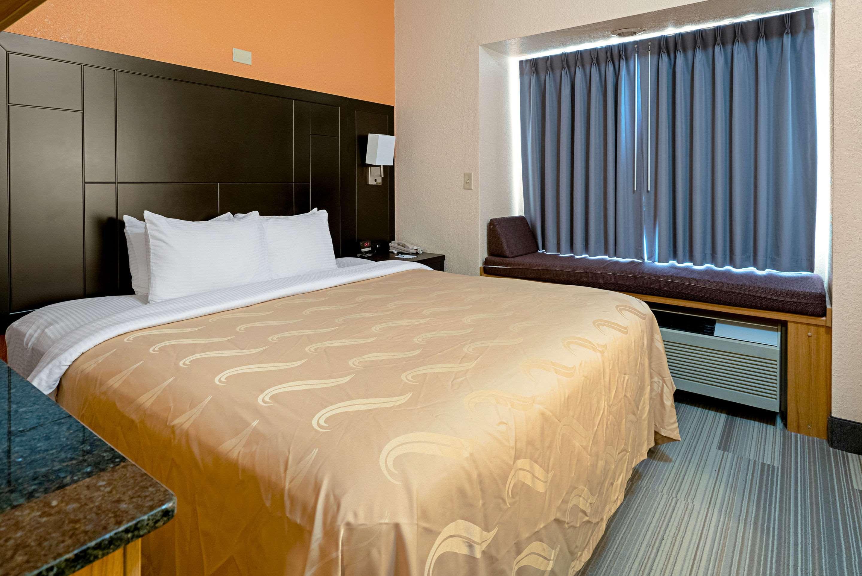 Quality Inn & Suites Robbinsville Εξωτερικό φωτογραφία