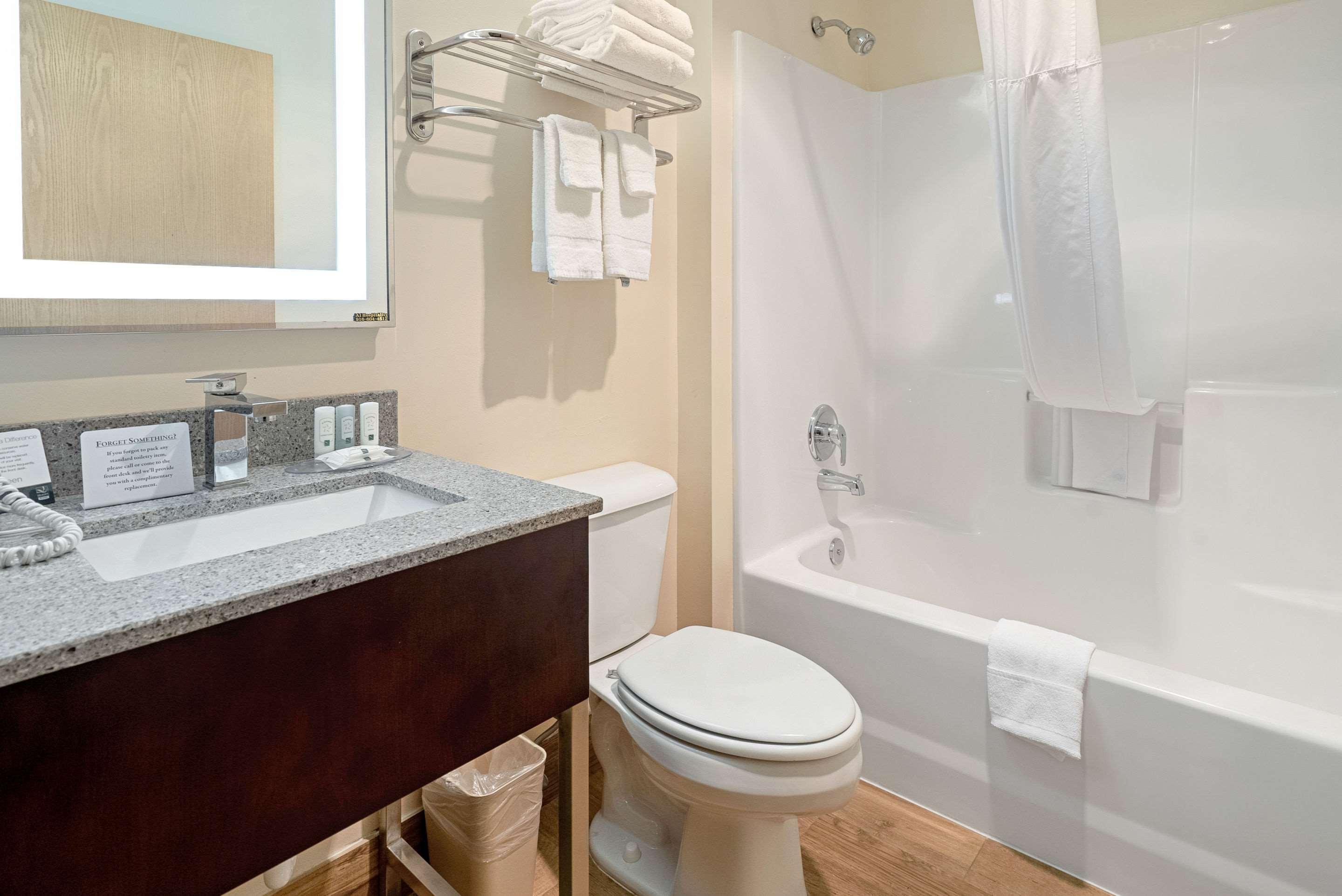 Quality Inn & Suites Robbinsville Εξωτερικό φωτογραφία