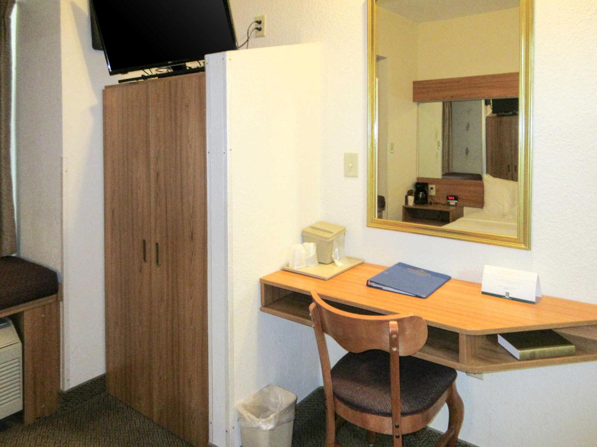 Quality Inn & Suites Robbinsville Εξωτερικό φωτογραφία