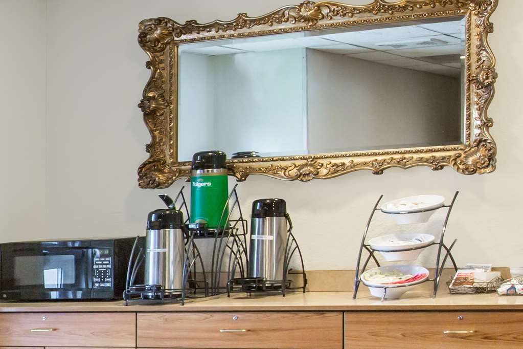 Quality Inn & Suites Robbinsville Ανέσεις φωτογραφία