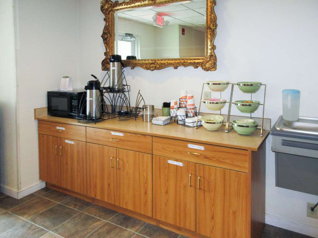 Quality Inn & Suites Robbinsville Εσωτερικό φωτογραφία